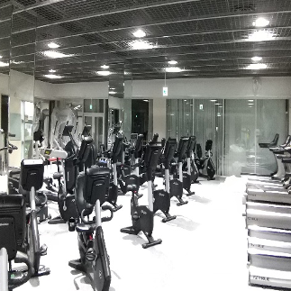 トレーニングジム施設業務